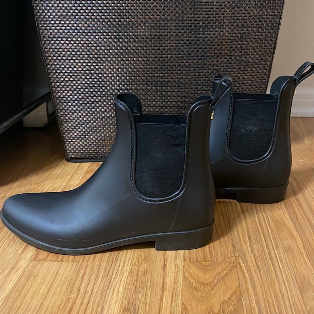 Sam Edelman Chelsea boots